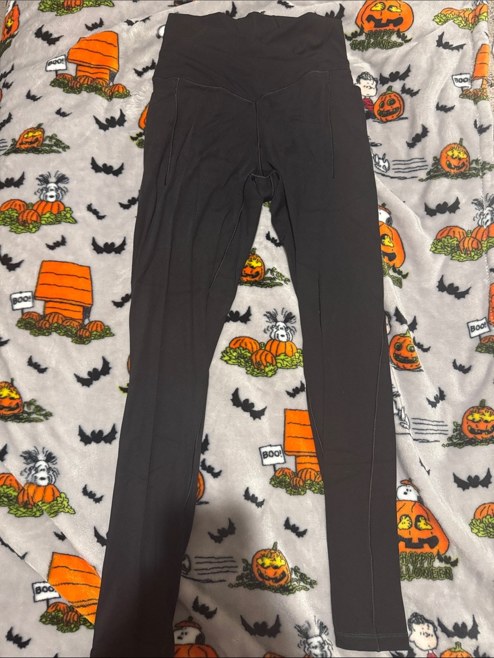 Aeries crossover pocket leggings
